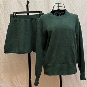 345 - Elegant Green Sweater Dress Set